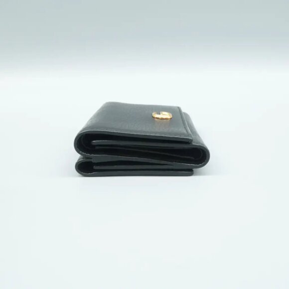100% Authentic GUCCI Black Leather Wallet - Picture 5 of 12